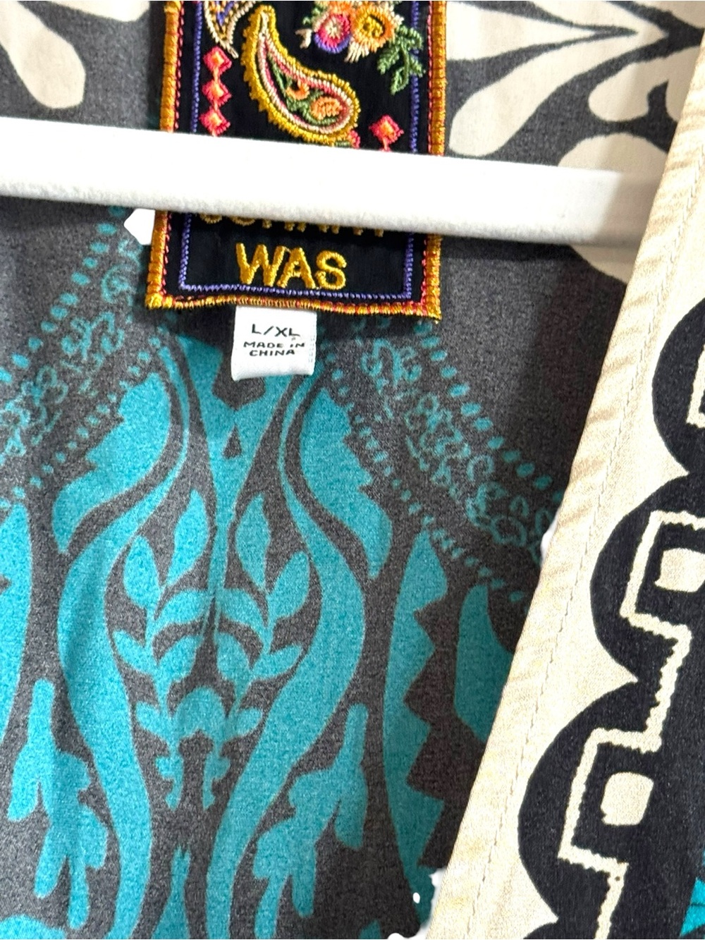 Johnny Was Emerald Green Black and Cream Floral Silk Kimono Top - Picture 3 of 7